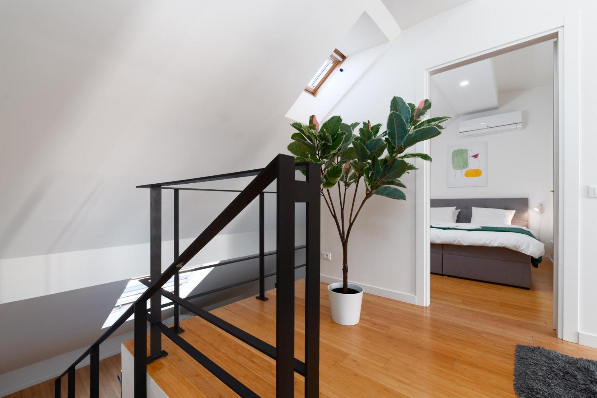 Two-Level Apart With A Terrace Near The Vltava River Praha Exteriér fotografie